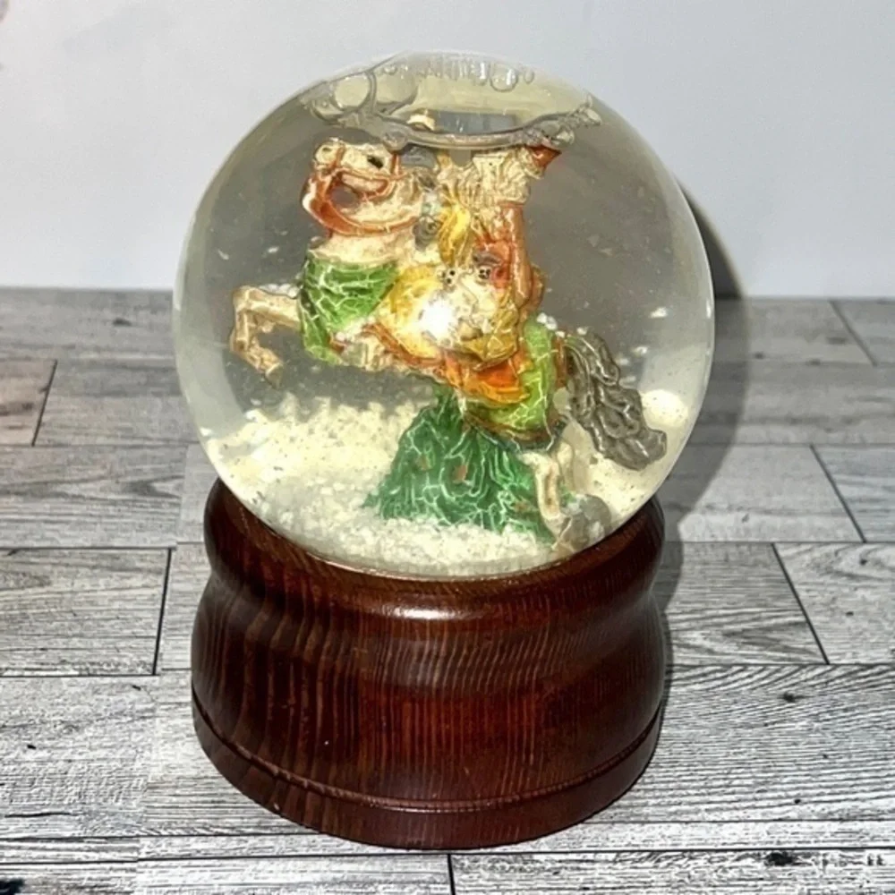 Vintage Handcrafted Silvestri “O Tannenbaum” Musical Snow Globe